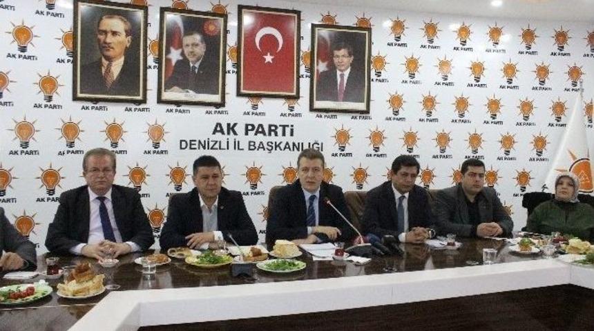 Ak Parti Başkanlık Sistemini Anlatacak