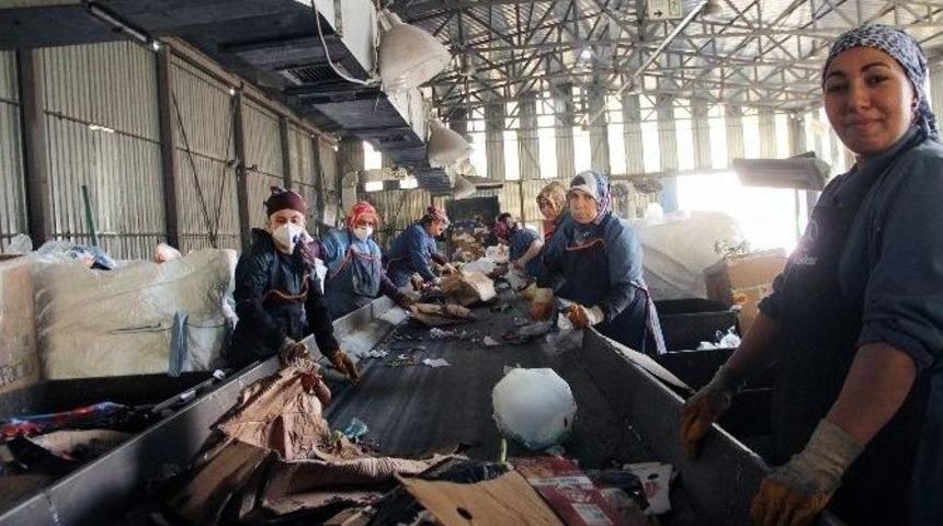 Geri D&ouml;n&uuml;ş&uuml;m Bilinci &Ccedil;&ouml;p Miktarını D&uuml;ş&uuml;rd&uuml;