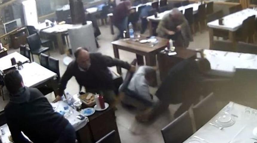 Mersin&rsquo;deki Hortum Paniği Kamerada