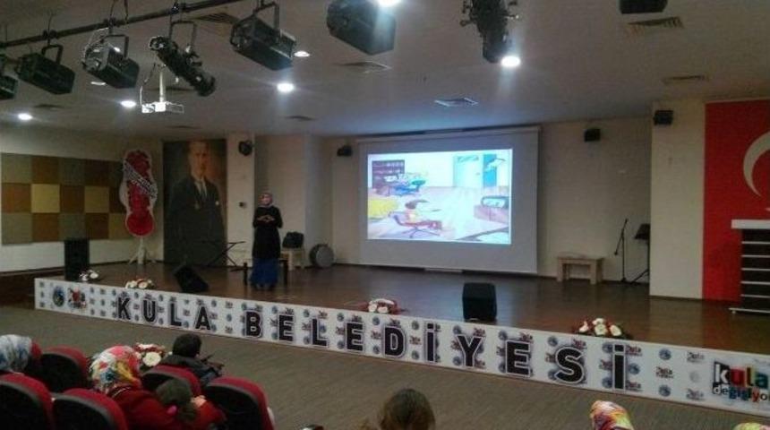 Kula 4 Eyl&uuml;l İlkokulunda Teknoloji Semineri