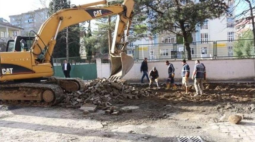 Yol Yenileme &Ccedil;alışmalarına Başlandı