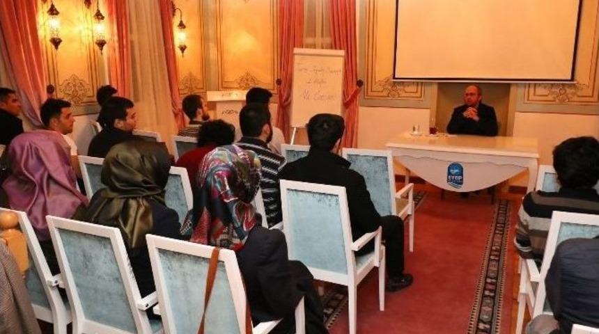 Ey&uuml;pl&uuml; Gen&ccedil;ler, Tarihe Uzmanlarla Işık Tutacak