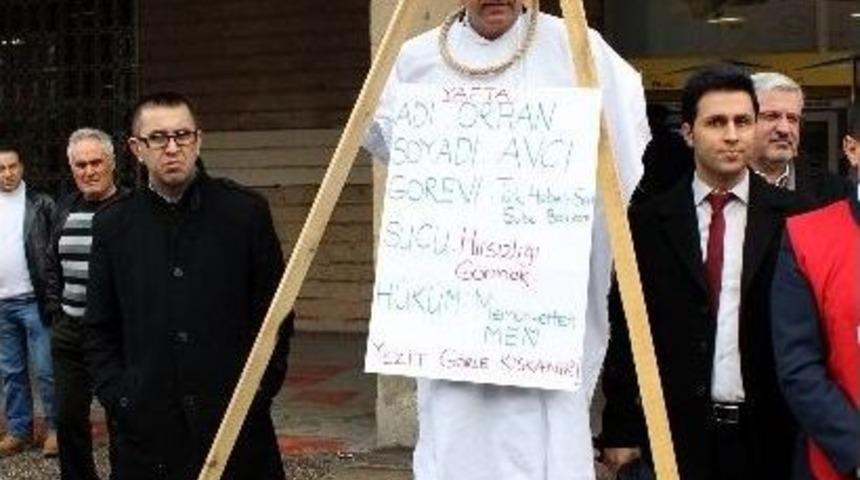 Bursa&rsquo;nın G&ouml;beğinde Kendilerini B&ouml;yle Astılar