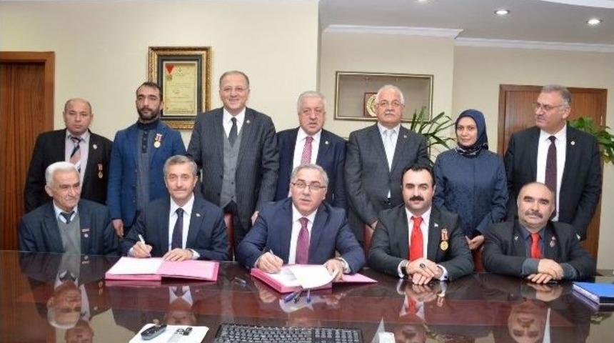 Şahinbey Belediyesi Ve Toki&rsquo;den Şehit Yakınlarına Ve Gazilere Konut M&uuml;jdesi