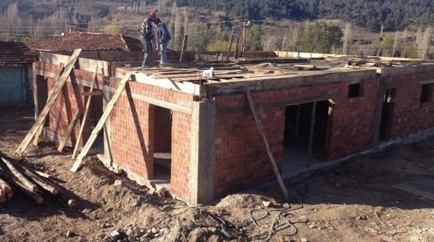 Yarış K&ouml;y&uuml;ne Toplu Sağım &Uuml;nitesi