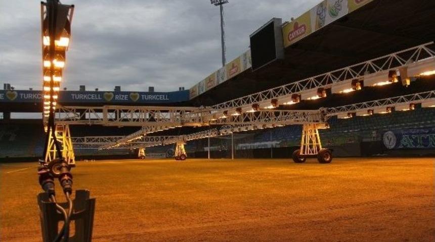 G&uuml;neş A&ccedil;mayınca &Ccedil;areyi Yapay G&uuml;neşte Buldular