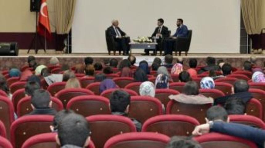 Km&uuml; &Ouml;ğrenci Toplulukları 2015 Yılında 127 Etkinlik D&uuml;zenledi