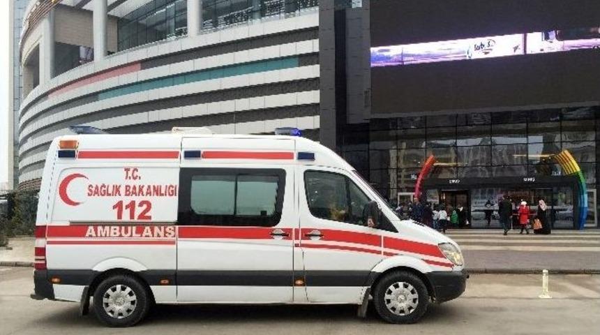 Avm&rsquo;de Faciaya Ramak Kaldı