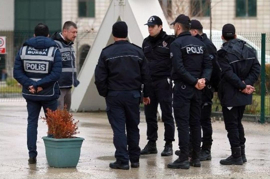 Bursa&rsquo;da Eş Zamanlı Paralel Operasyonu