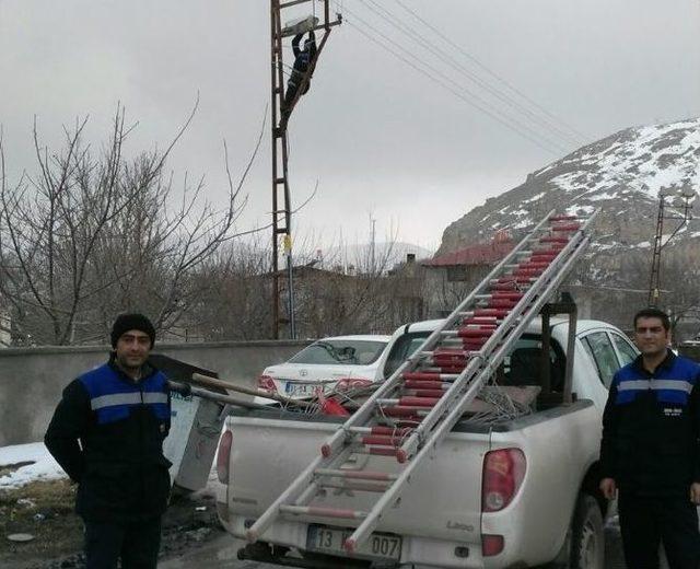 Dondurucu Soğukta Elektrik Arızalarıyla Mücadele