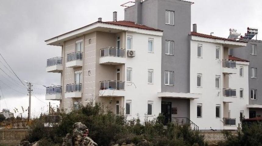 G&ouml;zaltına Alınan Işid &Uuml;yelerinin G&ouml;zlerden Uzak Hayatı