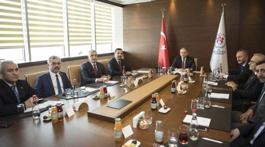 Sarıcaoğlu&rsquo;nun Ankara Ziyaretleri