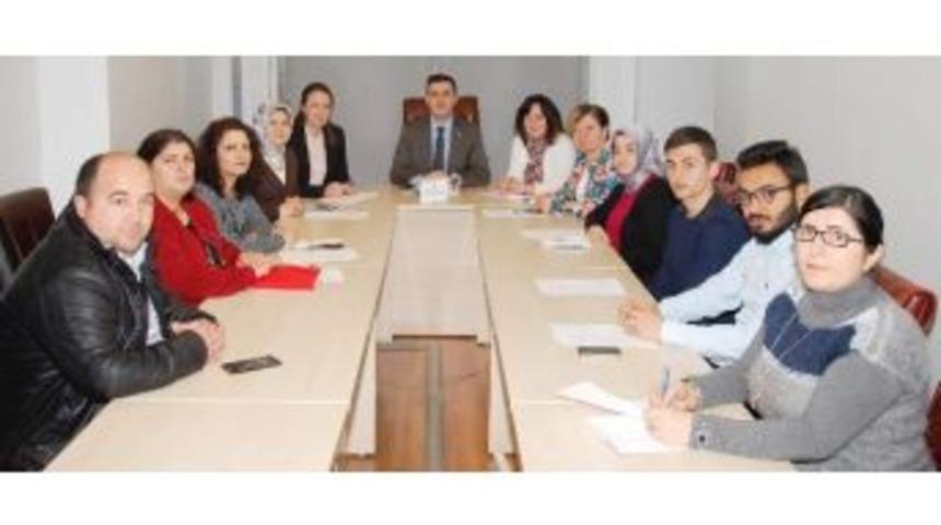 Ak Parti&rsquo;den Bayır-bucak T&uuml;rkmenlerine Yardım