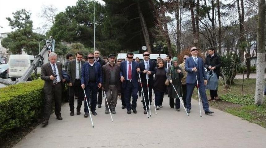 Engellileri Anlamak İ&ccedil;in Empati Kurdular