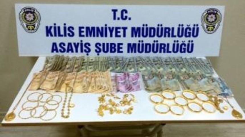 Kuyumcudan Altın &Ccedil;alan Hırsızlar Serbest Bırakıldı