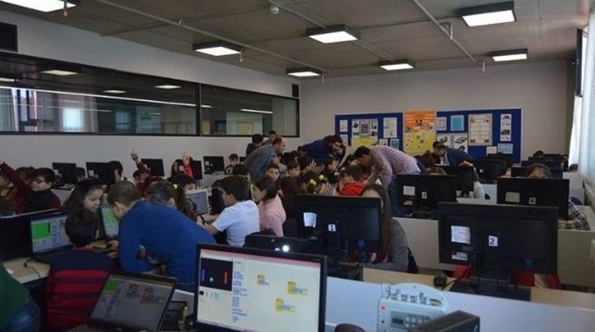 Sungurlu&rsquo;da &Ccedil;ocuklar İ&ccedil;in Yazılım Eğitimi Tanıtıldı