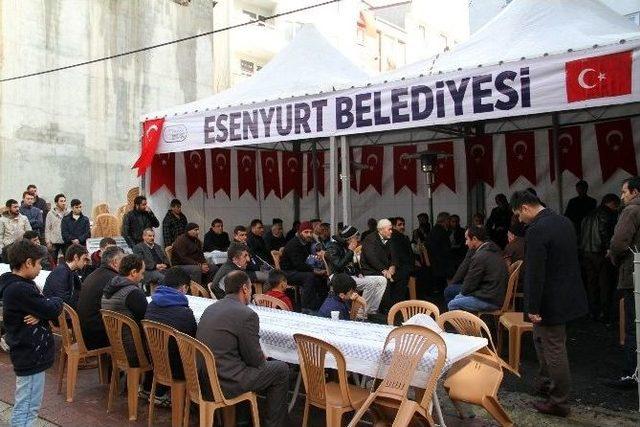 Başkan Kadıoğlu’ndan Rahatsızlanarak Ölen Askerin Ailesine Ziyaret