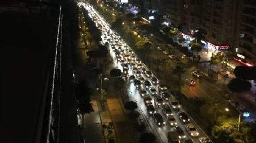 İstanbul Değil Adana Trafiği