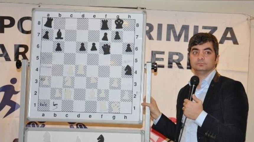 Grand Master&rsquo;dan Satran&ccedil; Şov