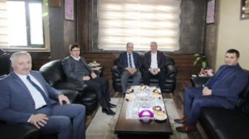 Milletvekili Yeneroğlu&rsquo;ndan Başkan Memiş&rsquo;e Ziyaret