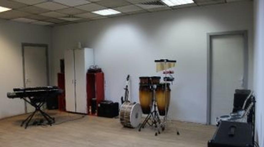 Avm&rsquo;de M&uuml;zik St&uuml;dyosu&rsquo;na Ankaralılardan Yoğun İlgi