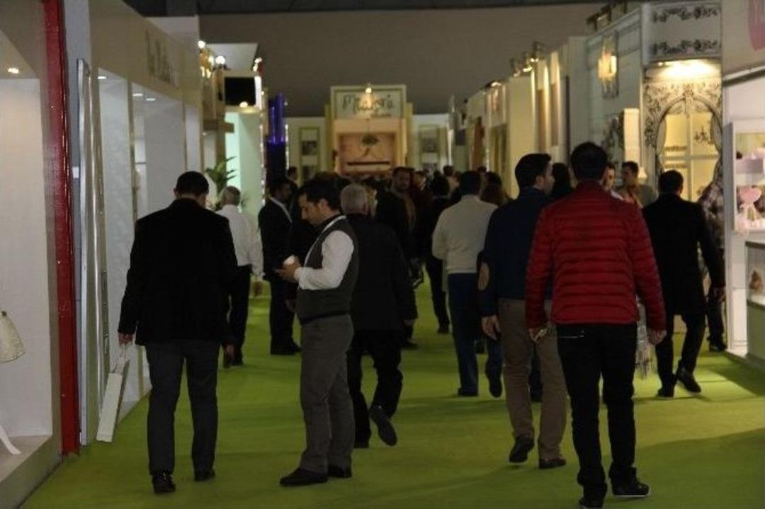 Ekonomi Bakanı Elitaş, İstanbul Anne Bebek &Ccedil;ocuk &Uuml;r&uuml;nleri Fuarı&rsquo;nı &Ccedil;ocuklarla A&ccedil;tı