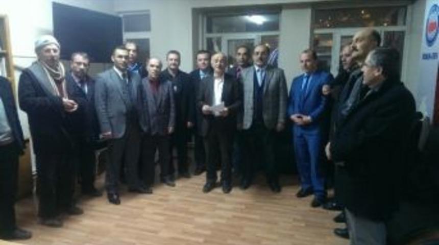 Memur-sen’den O Akademisyenlere Sert Tepki