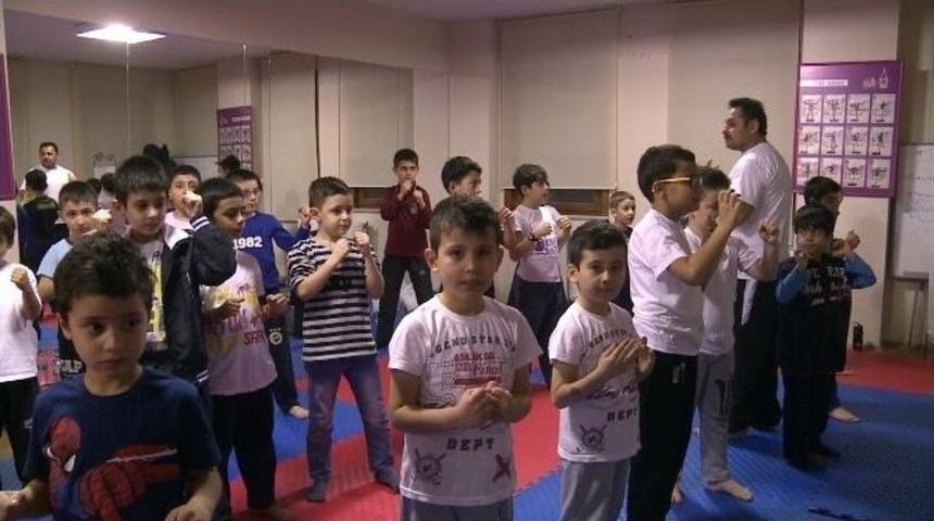 Beyoğlu&rsquo;nda Savunma Sporlarına Yoğun İlgi