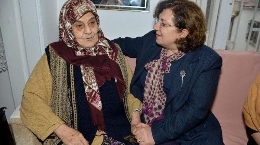 Vali &Ccedil;i&ccedil;ek&rsquo;in Eşi H&uuml;lya &Ccedil;i&ccedil;ek&rsquo;ten Anlamlı Projeye Destek