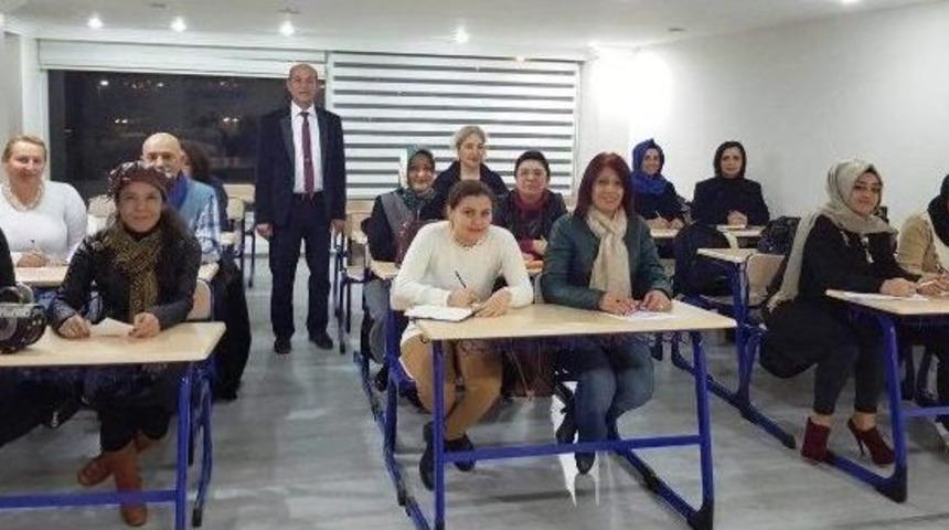 Yunusemre İşaret Dili Kursu A&ccedil;tı