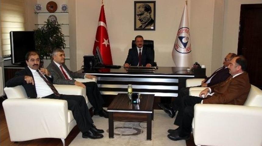 Er&uuml; Rekt&ouml;r&uuml; Prof. Dr. Muhammet G&uuml;ven G&ouml;revi Teslim Aldı