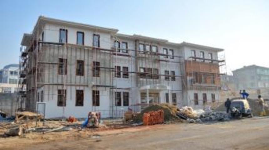 G&uuml;lpınar Mahallesi Hem Kadın Hem Gen&ccedil;lik Merkezi&rsquo;ne Kavuşuyor