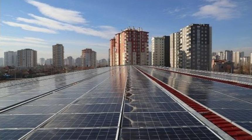 T&uuml;rkiye&rsquo;nin Resmi Kurum Tarafından Yapılan En B&uuml;y&uuml;k &Ccedil;atı &Uuml;st&uuml; G&uuml;neş Paneli