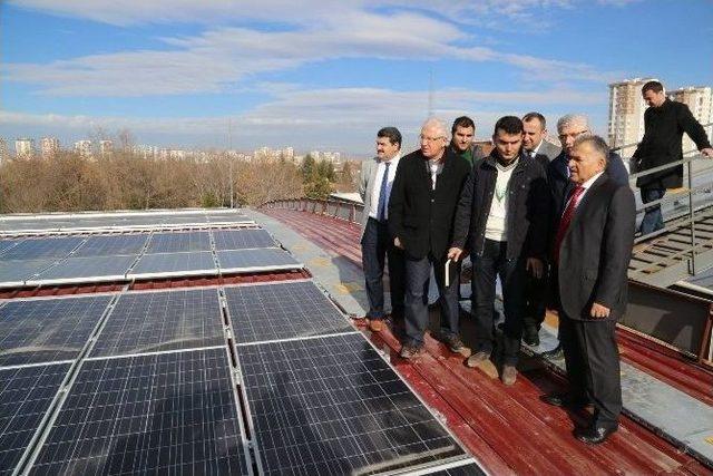 Türkiye’nin Resmi Kurum Tarafından Yapılan En Büyük Çatı Üstü Güneş Paneli