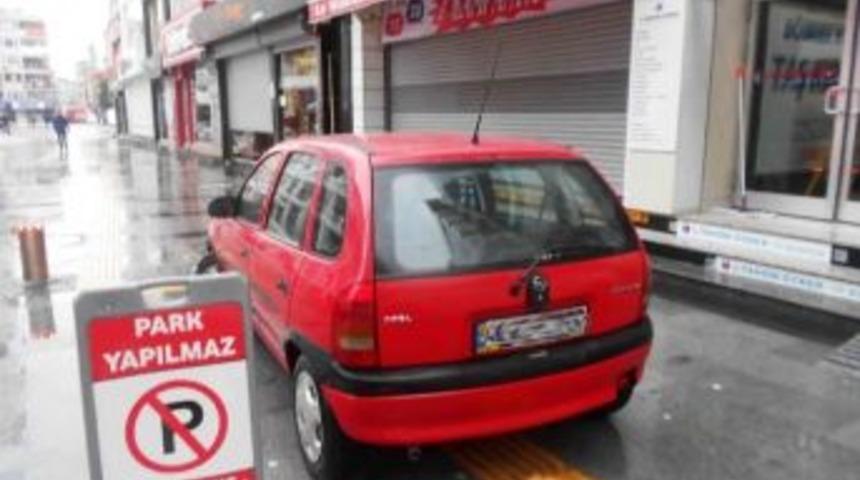 Zabıta Kaldırım İşgaline 63 Bin Tl Ceza Kesti