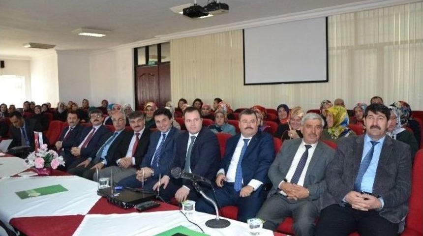 Kursiyerler Sertifikalarını Aldı