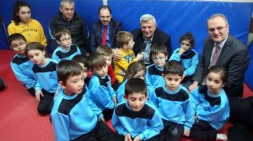 Başkan Karaosmanoğlu: &ldquo;spor Okulları T&uuml;rkiye&rsquo;ye Model Olacak&rdquo;