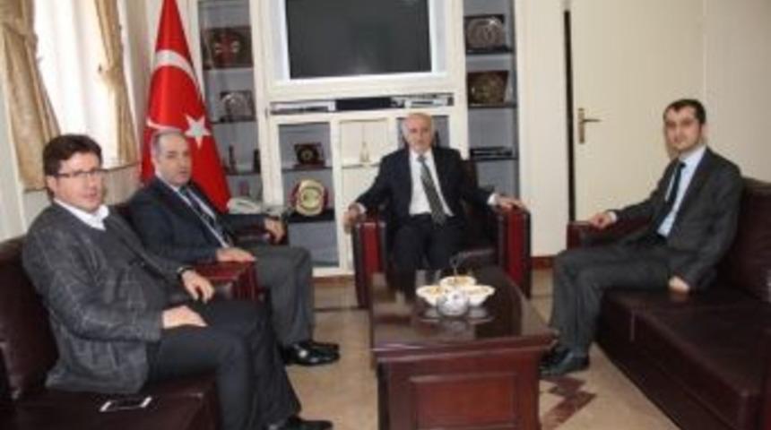 Tbmm İnsan Hakları İnceleme Komisyonu Başkanı Yeneroğlu Vali Odabaş&rsquo;ı Ziyaret Etti