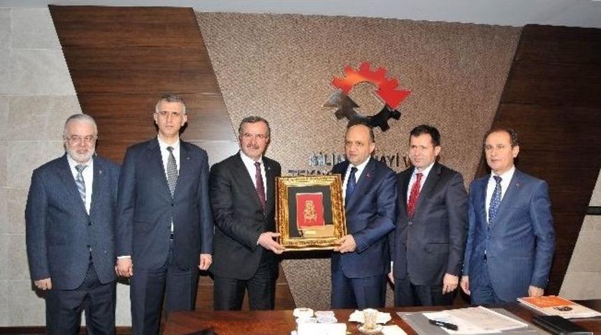 Konya&rsquo;nın Yerli Otomobil Raporu Bakan Işık&rsquo;a İletildi