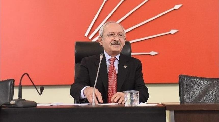 Kılı&ccedil;daroğlu, İl Başkanlarıyla Genel Merkezde Biraraya Geldi