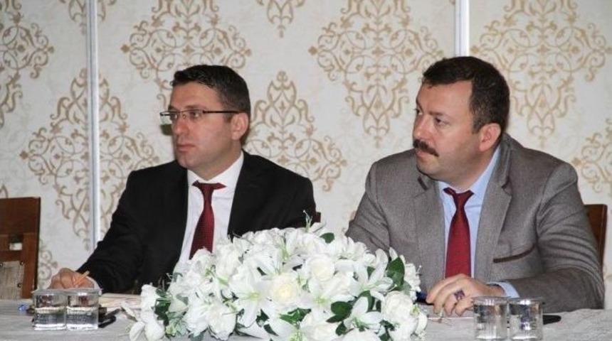 Genel Sekreter Aydınlık, İl&ccedil;e Belediye M&uuml;d&uuml;rleri İle Buluştu