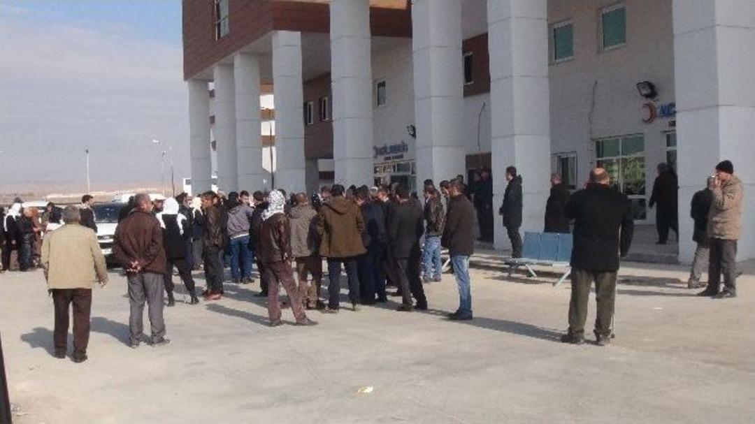 Mardin&rsquo;de Ter&ouml;ristlerden Bombalı Saldırı: 1 &Ouml;l&uuml;