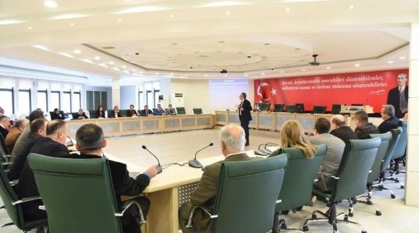 Alanya&rsquo;da Belediye Birim Amirlerine İletişim Semineri
