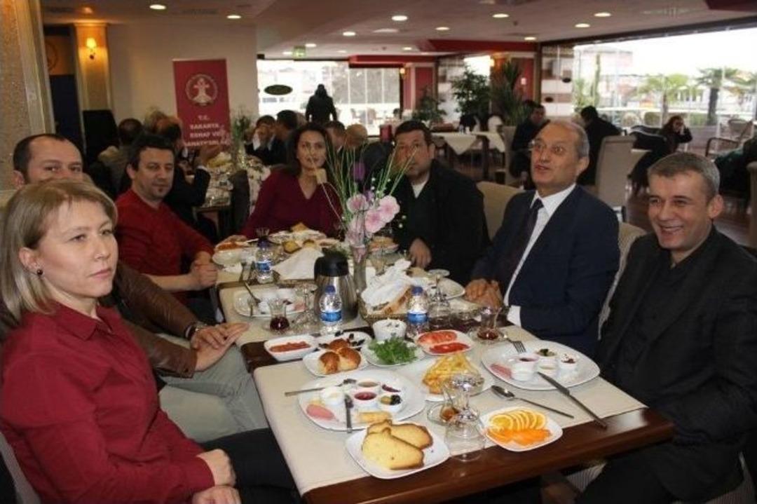 Altın Esnaf &Ouml;d&uuml;l T&ouml;reni Ger&ccedil;ekleşti