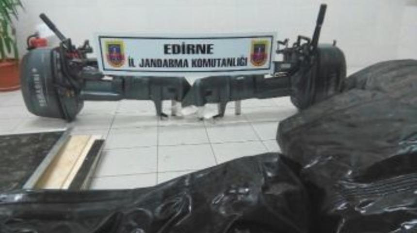 Edirne&rsquo;de &Ouml;l&uuml;m Yolculuklarında Kullanılan Şişme Botlar Ele Ge&ccedil;irildi