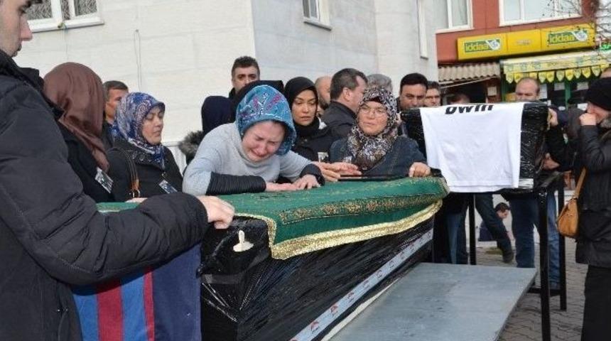 Almanya&rsquo;da &Ouml;len Kardeşler Balıkesir&rsquo;de Toprağa Verildi