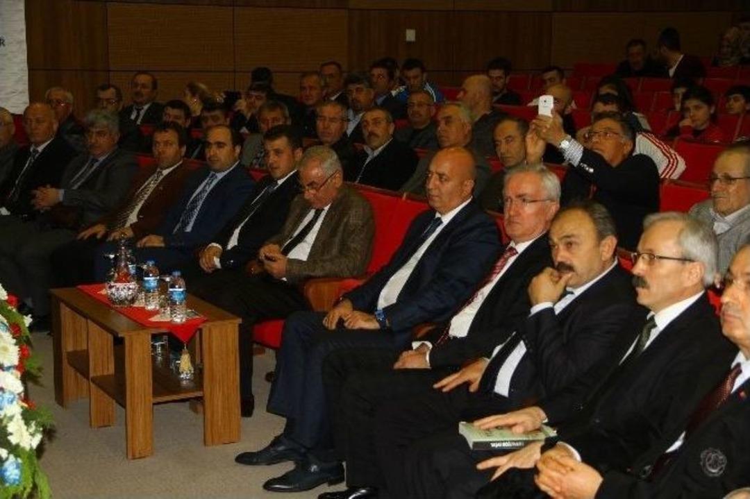 Cihan Pehlivanı Yaşar Doğu Anıldı