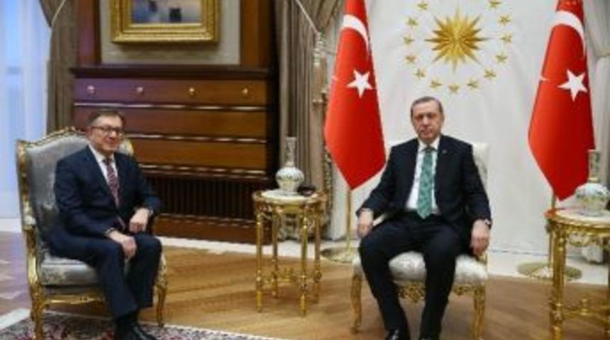 Nato Genel Sekreter Yardımcısı B&uuml;y&uuml;kel&ccedil;i İldem Cumhurbaşkanlığı K&uuml;lliyesi&rsquo;nde