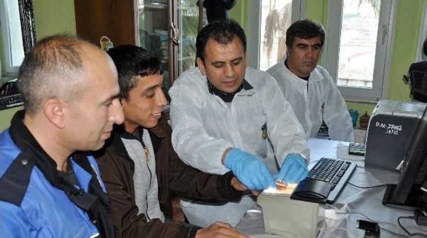 Zihinsel Engelli &Ccedil;ocuklar Kaybolduklarında Parmak İzinden Bulunacak