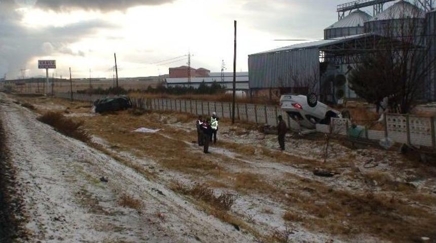 Yardıma Giderken Otomobilin &Ccedil;arpması Sonucu &Ouml;ld&uuml;